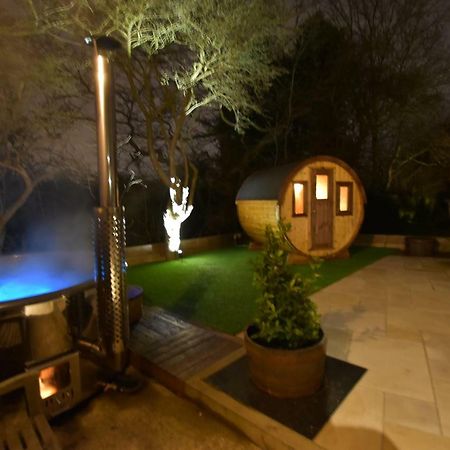 Oak Tree Stables Cottage Birmingham Exterior foto