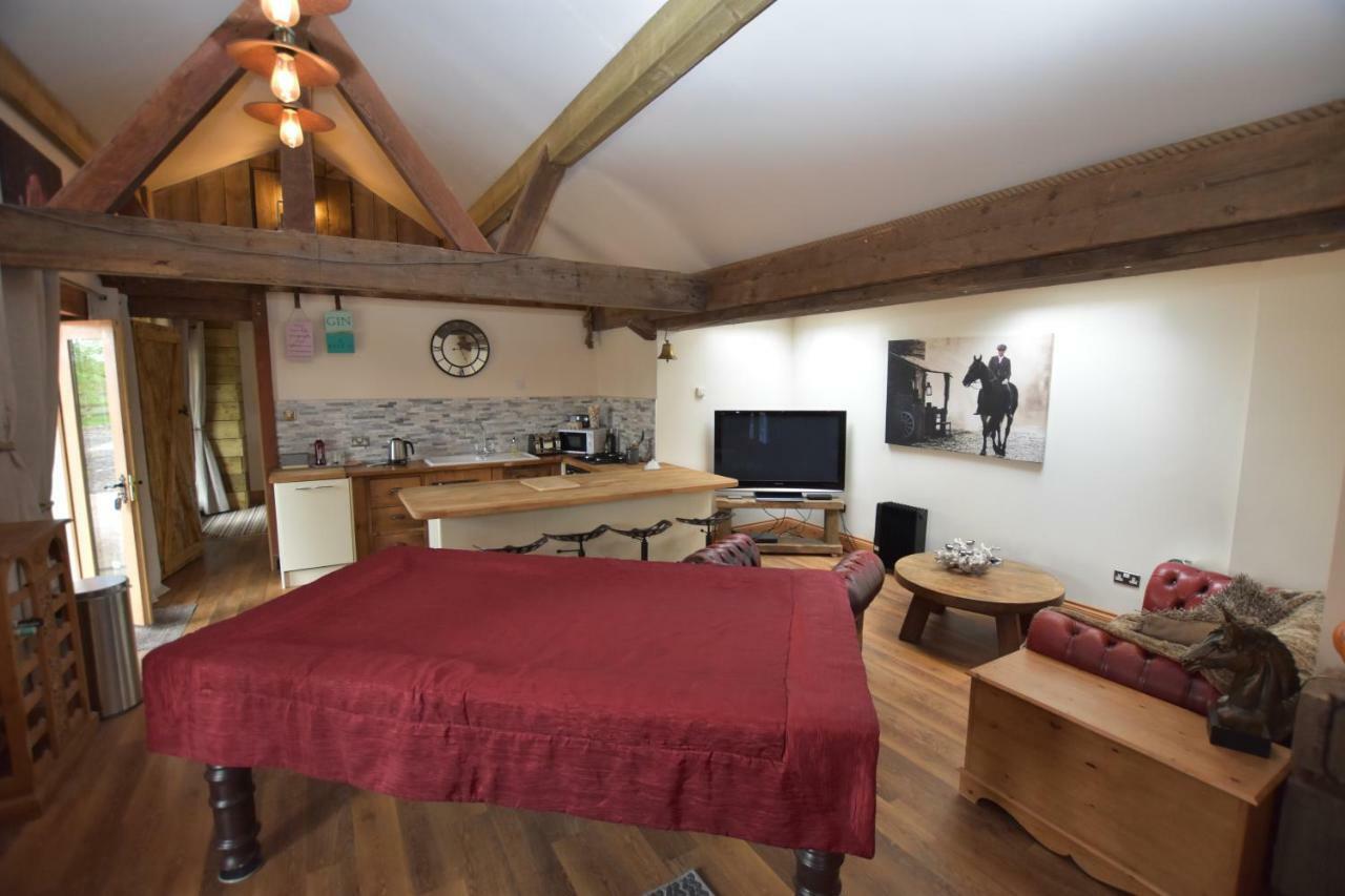 Oak Tree Stables Cottage Birmingham Exterior foto